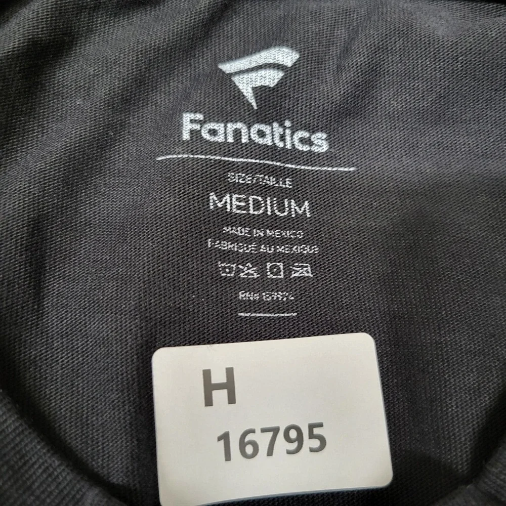 Sacramento Kings Men Shirt M Black Fanatics Graphic Print Light‎ The Beam
